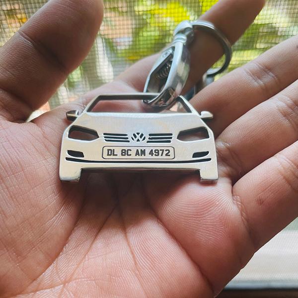 Car Shape Keychain - Personalised Number Plate Car Keychain